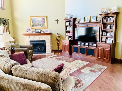2203 Eaglebrooke Cir, Celina, OH 45822 photo 8