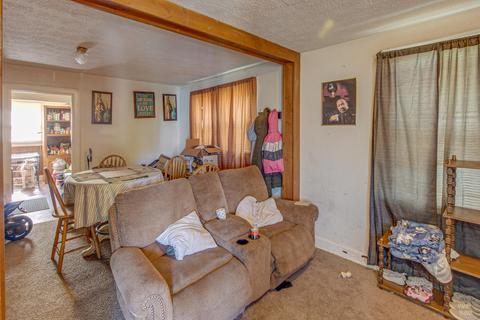 2004 Erie Ave, Springfield, OH 45505 photo 8