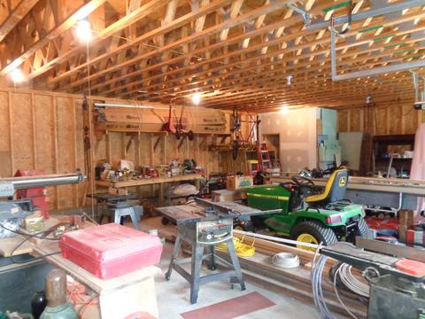 2220 E High St, Springfield, OH 45505 photo 11