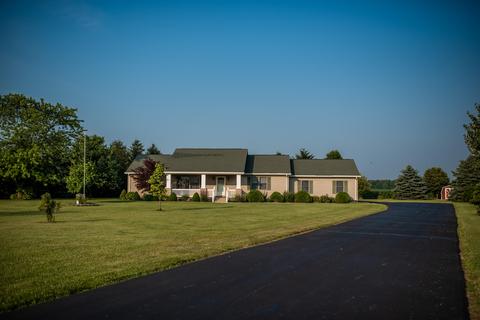 5989 Dialton Rd, Springfield, OH 45502 photo 2