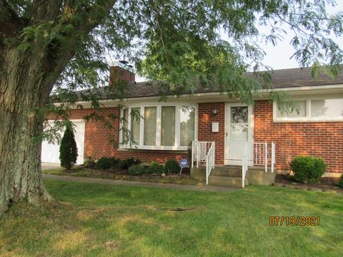 4631 Laredo St, Springfield, OH 45503 photo 4