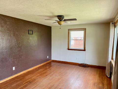 2443 Northmoor Dr, Springfield, OH 45503 photo 5