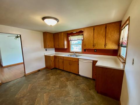2443 Northmoor Dr, Springfield, OH 45503 photo 7