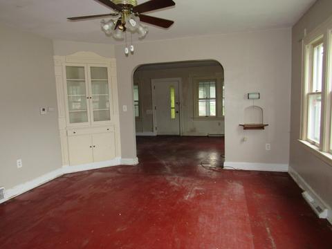 502 S Douglas Ave, Springfield, OH 45505 photo 7