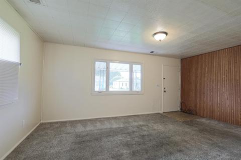 321 Gruen Dr, Springfield, OH 45505 photo 6