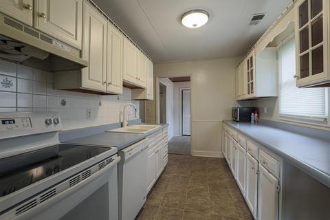 321 Gruen Dr, Springfield, OH 45505 photo 10