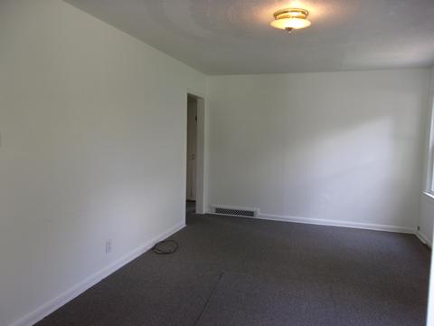 533 E 4th St, Lima, OH 45804 photo 3