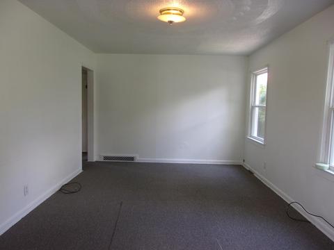 533 E 4th St, Lima, OH 45804 photo 2