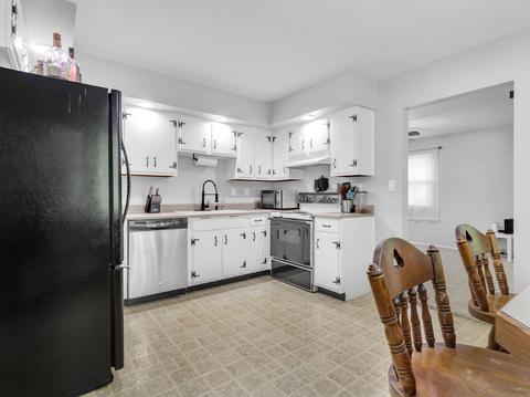 17166 Sunset Dr, Sidney, OH 45365 photo 9