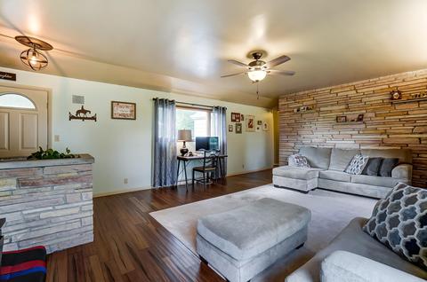 6524 Troy Rd, Springfield, OH 45502 photo 8
