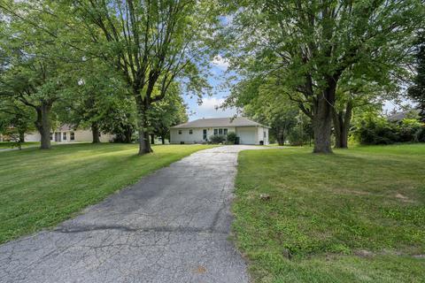 2363 Thor Dr, Springfield, OH 45503 photo 2
