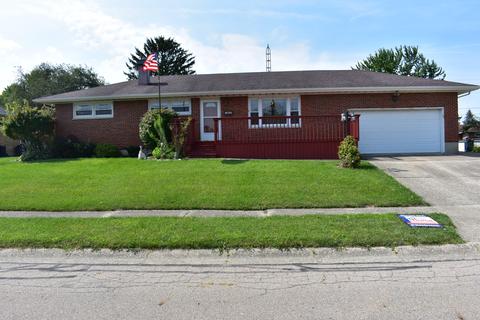 1925 Montego Dr, Springfield, OH 45503 photo 2