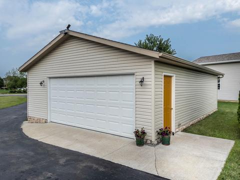 3100 Windy Ridge Dr, Springfield, OH 45502 photo 8