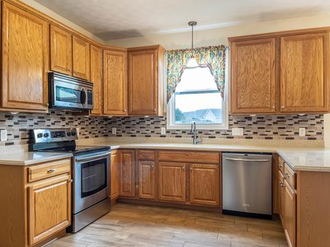 3100 Windy Ridge Dr, Springfield, OH 45502 photo 28