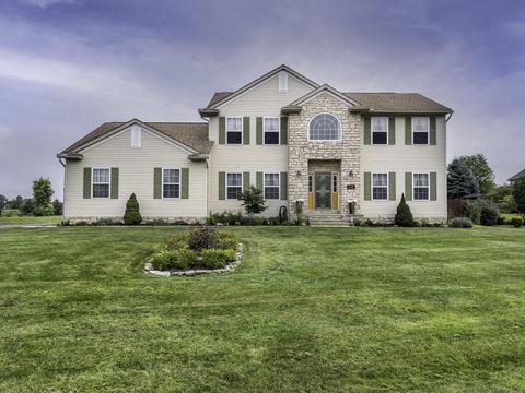 3100 Windy Ridge Dr, Springfield, OH 45502 photo 3