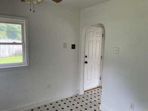 1414 W Cedarview Dr, Springfield, OH 45503 photo 4