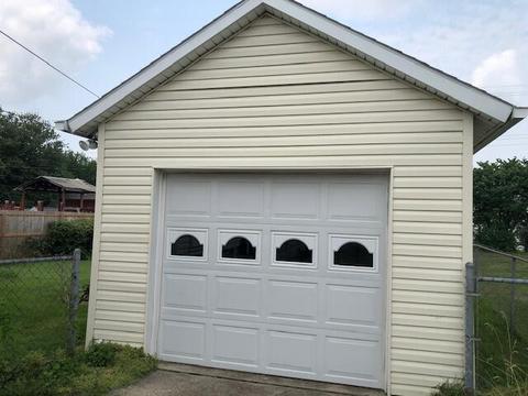 1908 Maiden Ln, Springfield, OH 45504 photo 3
