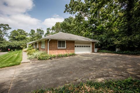 601 Westchester Park Dr, Springfield, OH 45504 photo 5