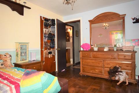 2810 Marshall Rd, Springfield, OH 45503 photo 15