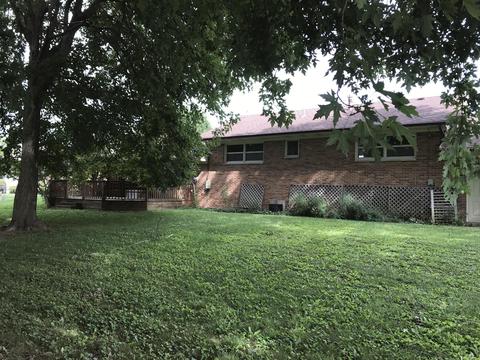 4721 Ashley Dr, Springfield, OH 45503 photo 3