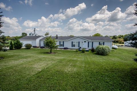 2460 Myers Rd, Springfield, OH 45502 photo 2
