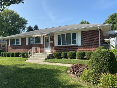 1317 Erika Dr, Springfield, OH 45503 photo 1