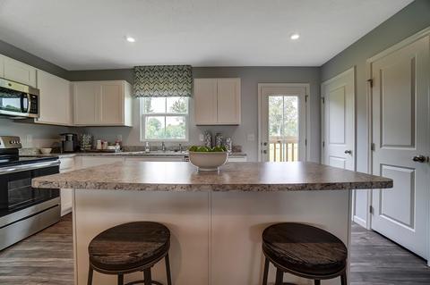 203 S Tuttle Rd, Springfield, OH 45505 photo 12