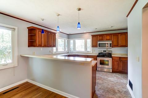 2121 Oak Knoll Dr, Springfield, OH 45504 photo 18