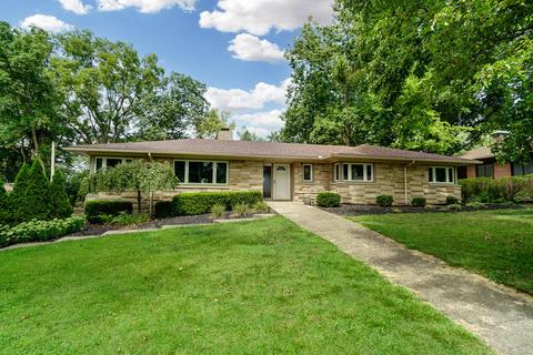2121 Oak Knoll Dr, Springfield, OH 45504 photo 1