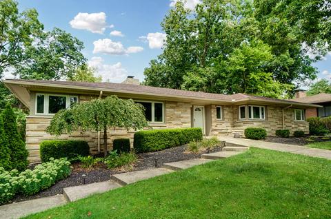 2121 Oak Knoll Dr, Springfield, OH 45504 photo 3