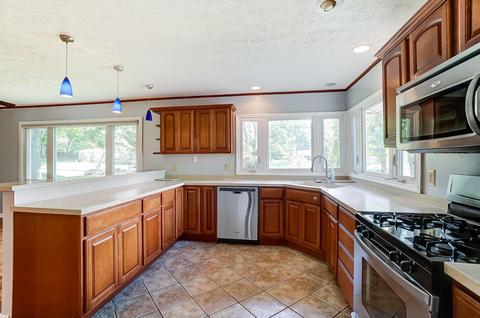 2121 Oak Knoll Dr, Springfield, OH 45504 photo 22