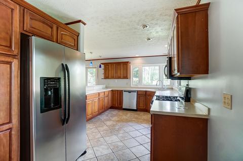 2121 Oak Knoll Dr, Springfield, OH 45504 photo 21