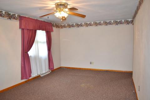 4226 Imperial Dr, Springfield, OH 45503 photo 7