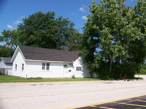727 Vining St, Celina, OH 45822 photo 2