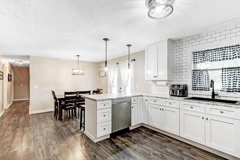 203 E Walnut St, Anna, OH 45302 photo 11
