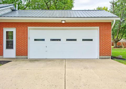 203 E Walnut St, Anna, OH 45302 photo 6
