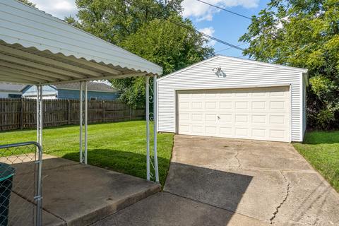 2682 Allen Dr, Springfield, OH 45505 photo 3