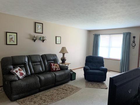 4847 Auston St, Springfield, OH 45502 photo 9
