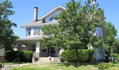 1217 N Limestone St, Springfield, OH 45503 photo 1