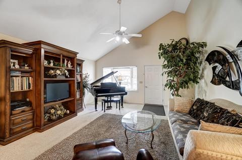 1516 E Ridgeview Cir, Springfield, OH 45504 photo 6