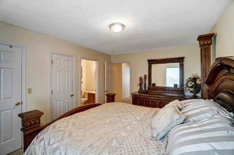 1516 E Ridgeview Cir, Springfield, OH 45504 photo 17