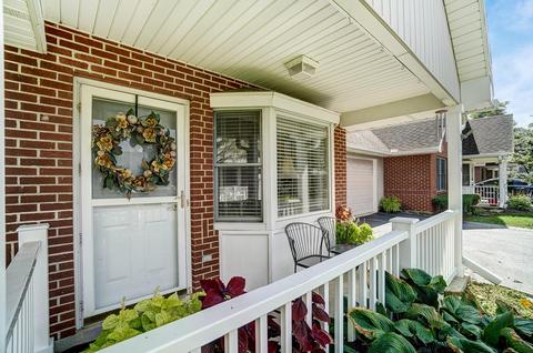1516 E Ridgeview Cir, Springfield, OH 45504 photo 3