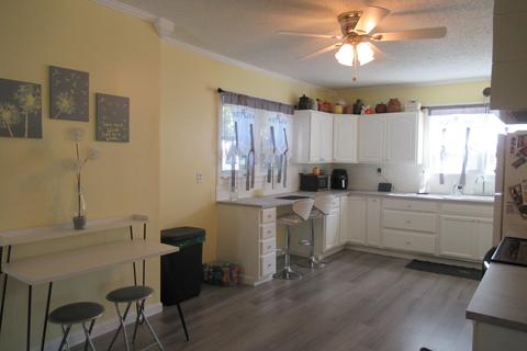 307 N Main St, De Graff, OH 43318 photo 7