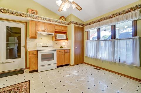 5781 Victorian Way, Springfield, OH 45503 photo 8