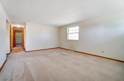 4227 Carona St, Springfield, OH 45503 photo 8