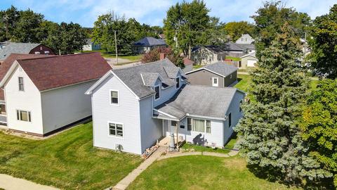 539 W Wayne St, Celina, OH 45822 photo 2
