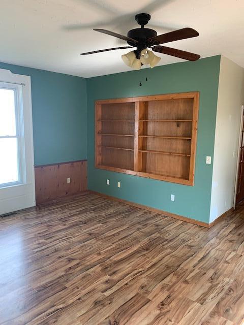 310 N Main St, De Graff, OH 43318 photo 4