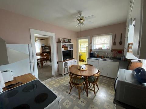 934 E Main St, Troy, OH 45373 photo 10