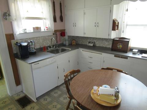 934 E Main St, Troy, OH 45373 photo 9