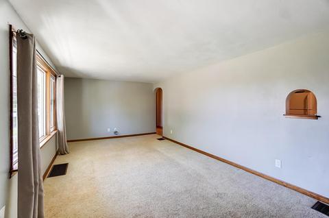 2427 Northmoor Dr, Springfield, OH 45503 photo 5